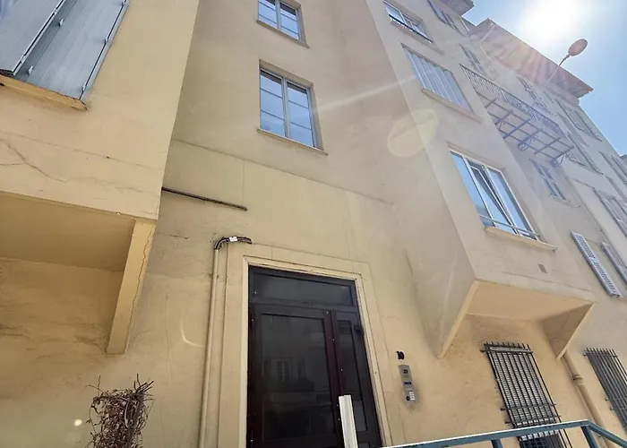 Casa Athena, Quartier Vernier Liberation, Centre 아파트 *